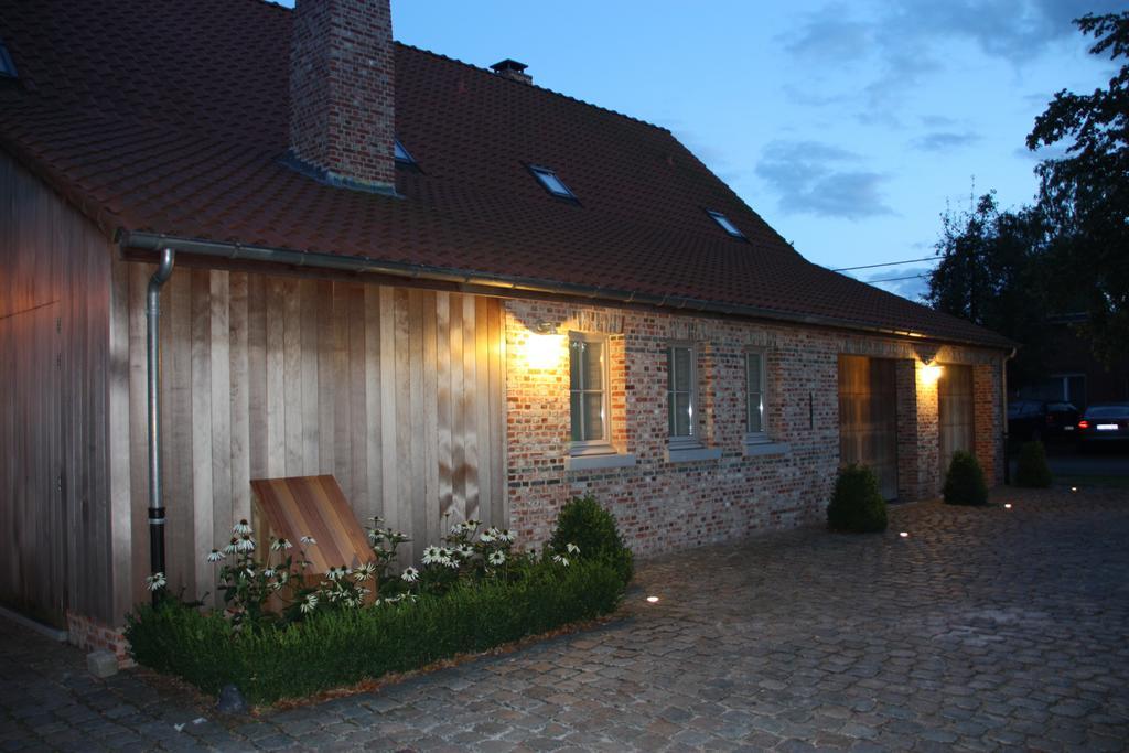 B&B Hooglandhoeve Geel Exterior foto